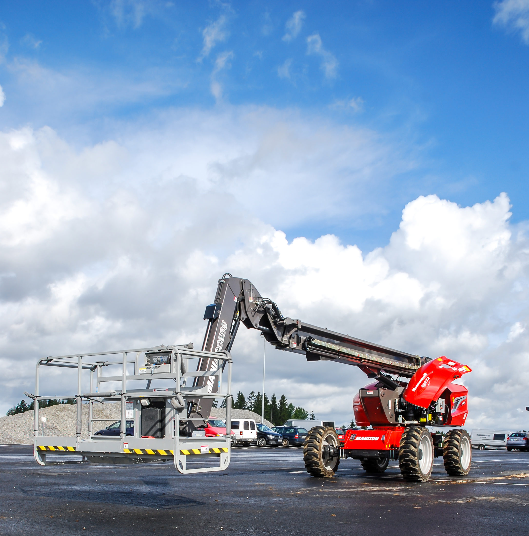 DYNASET HG Hydraulic Generator Platform Manitou 100