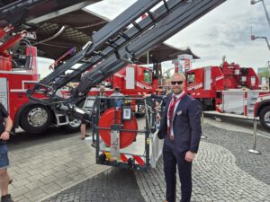 Bronto-Skylift-Interschutz-2026-Dynaset-reference (1)